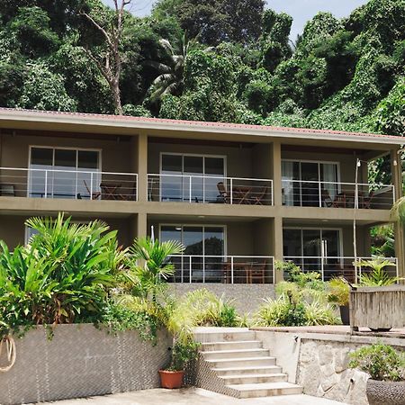 Auguste Holiday Residence Anse Etoile Екстериор снимка