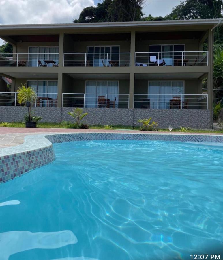 Auguste Holiday Residence Anse Etoile Екстериор снимка