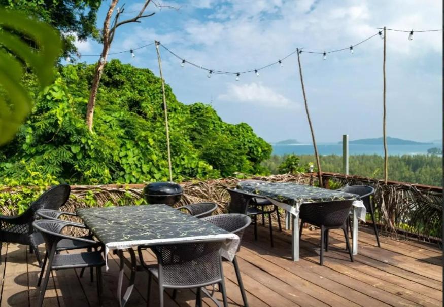 Auguste Holiday Residence Anse Etoile Екстериор снимка