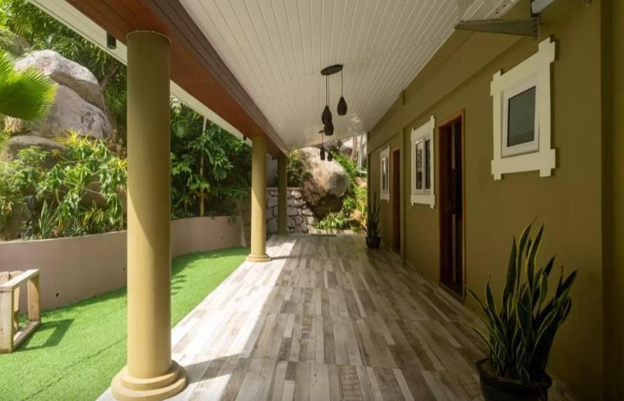 Auguste Holiday Residence Anse Etoile Екстериор снимка
